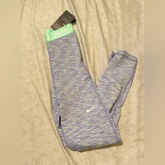 Nike Pro training Leggings New - Picture 7 of 8